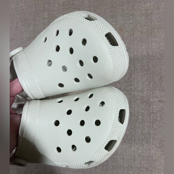 Crocs Clogs - Picture 2 of 5